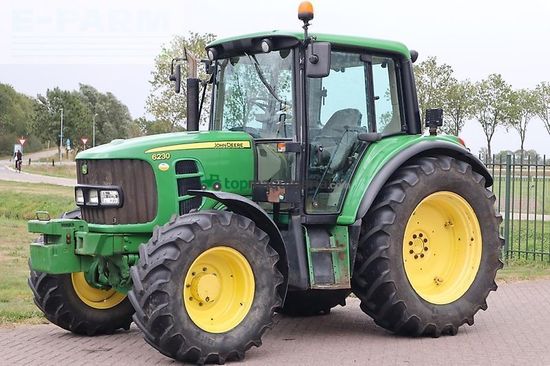 Tractor agrícola - John Deere - 6230 tractor