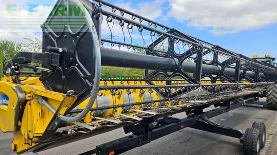 Cosechadora de Cereal - New Holland - cx 8080 varifeed