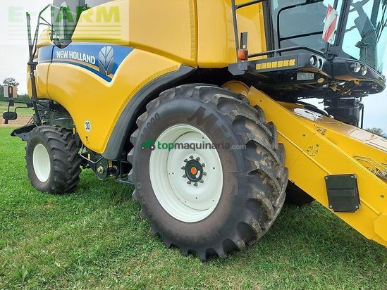 Cosechadora de Cereal - New Holland - cx 8.70