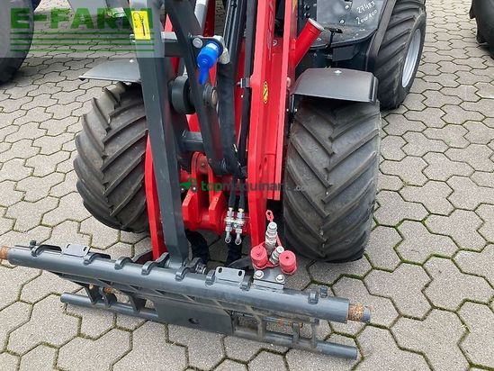 Minicargadora - Schaffer - 2028