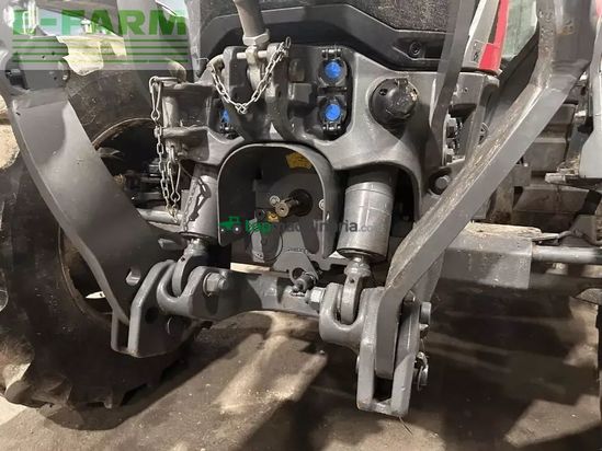 Tractor agrícola - Massey Ferguson - 5s.135