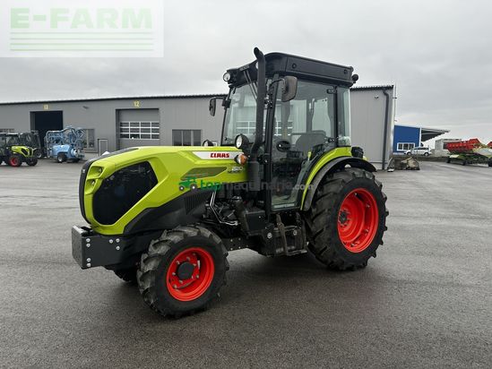 Tractor agrícola - Claas - nexos 220 s comfort