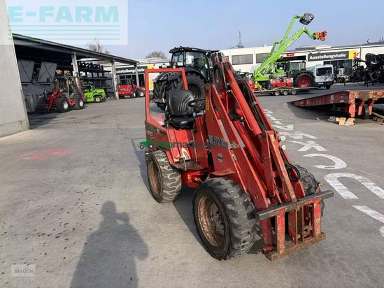 Telescopica - Schaffer - 222 hydrostat mit joystick