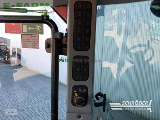 Tractor agrícola - JCB - 4220 icon | rtk