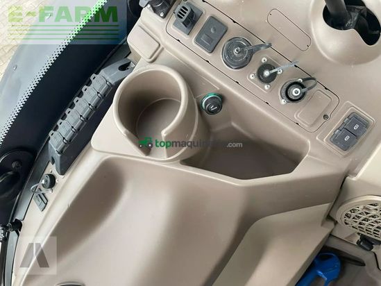 Tractor agrícola - John Deere - 6135 r