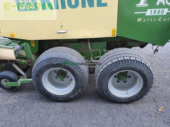 Empacadora gigant - Krone - multi cut 1800