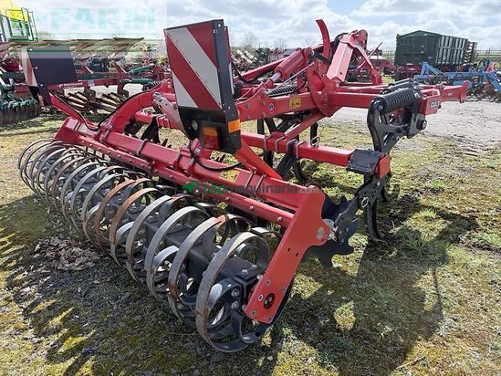 Cultivador - Kuhn - cultimer l300ns