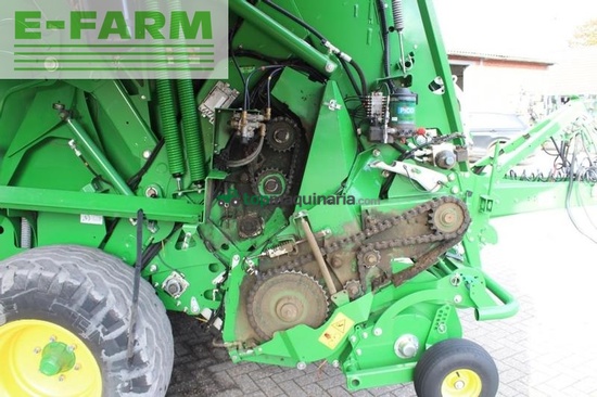 Empacadora gigant - John Deere - v461r