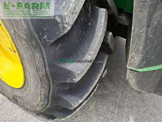 Cosechadora de Cereal - John Deere - 8300