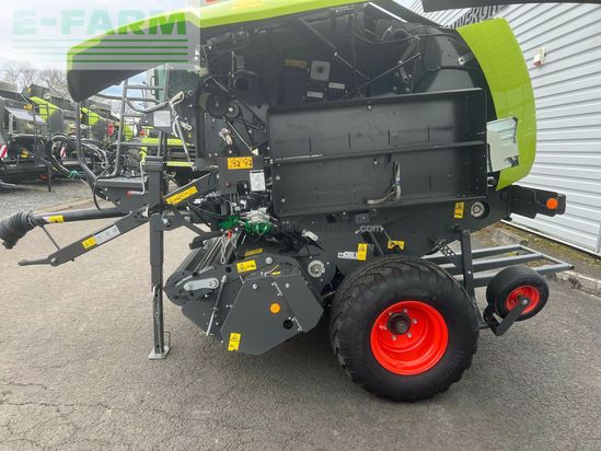 Empacadora gigant - Claas - variant 465 rc