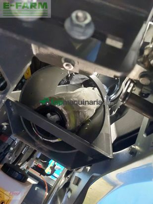 Empacadora gigant - Claas - rollant 520 rc