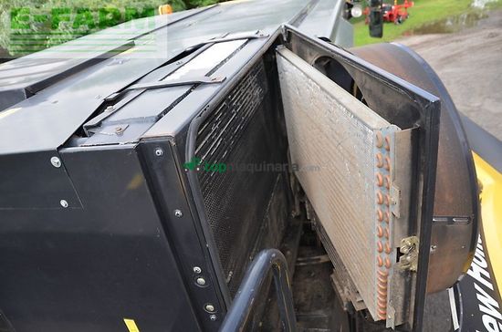 Cosechadora de Cereal - New Holland - cx 860