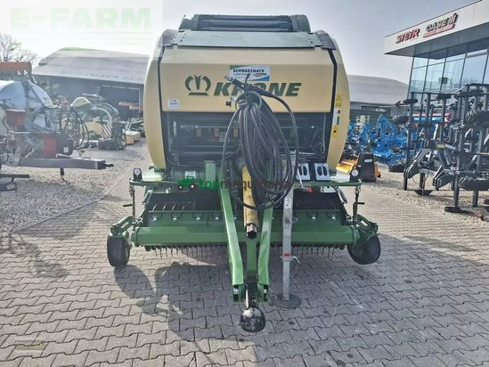 Empacadora gigant - Krone - comprima v 150 xc plus 26 messer