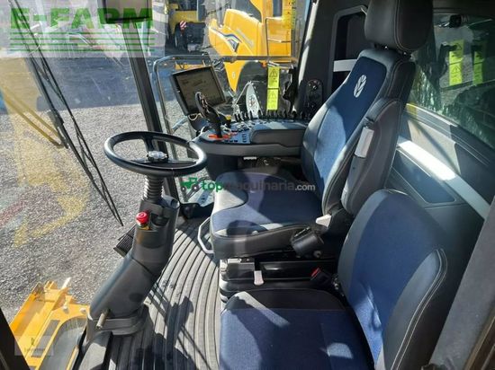 Cosechadora de Cereal - New Holland - cr 8.80 raupe