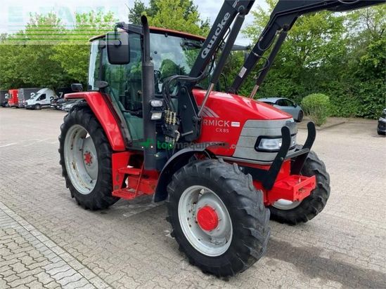 Tractor agrícola - McCormick - cx 85 mit quicke frontlader