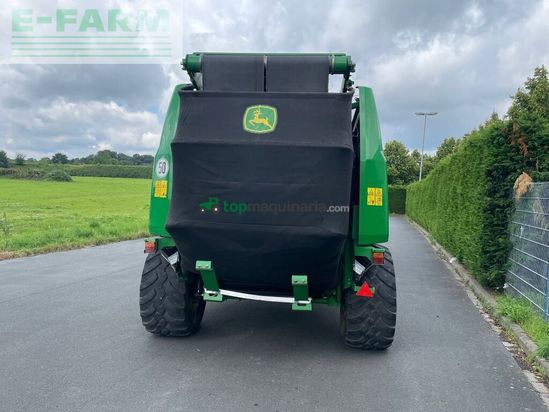 Empacadora gigant - John Deere - 990
