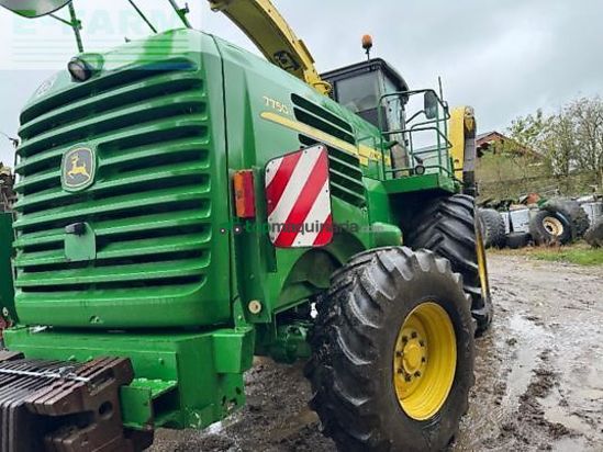 Cosechadora de Cereal - John Deere - 7750 i