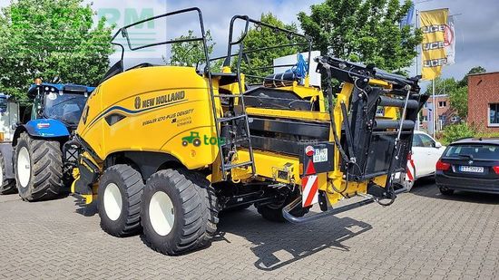 Empacadora gigant - New Holland - bb 1270 plus density shortcut