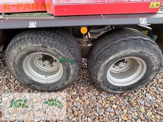 Empacadora gigant - Vicon - rf130