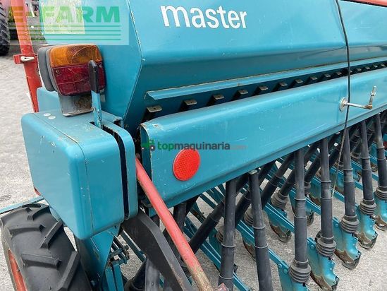 Sembradora -  - master 3,0 m