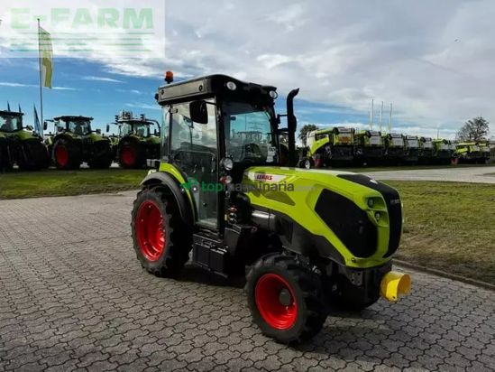 Tractor agrícola - Claas - nexos 220 s stage v