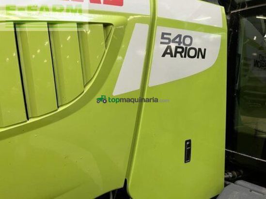 Tractor agrícola - Claas - arion 540 traktor