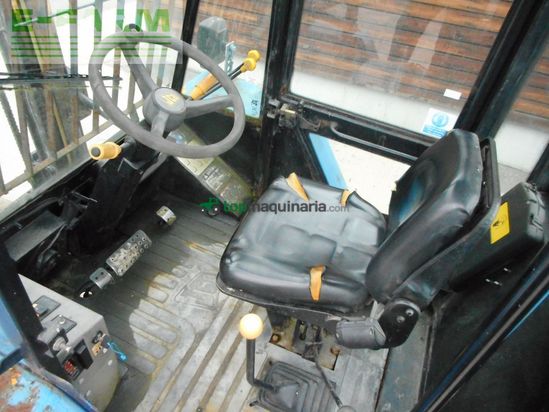 Elevadora - JCB - 926-4 ( allrad ) triplex 5,5m