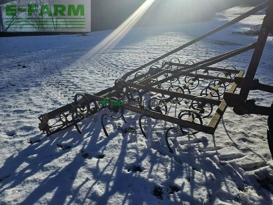 Cultivador - Pöttinger - leichtgrubber