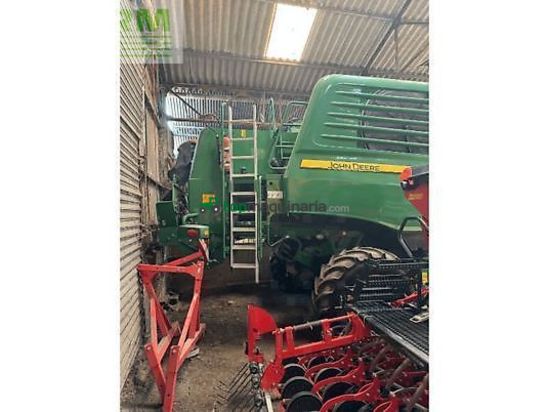 Cosechadora de Cereal - John Deere - t660