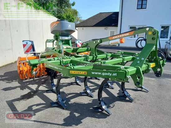 Cultivador - Amazone - cenius 3003 mulchgrubber