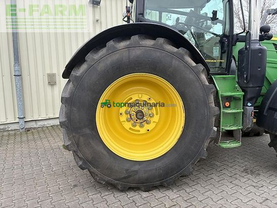 Tractor agrícola - John Deere - 6215 r