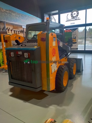 Minicargadora - MB CDM308