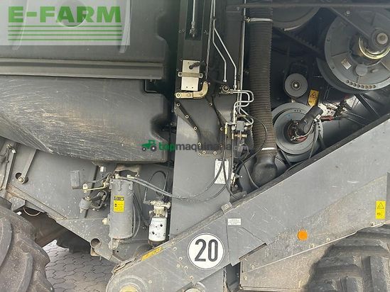Cosechadora de Cereal - Claas - lexion 760 tt + v1050
