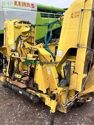 Cosechadora de Cereal - John Deere - 8400 i