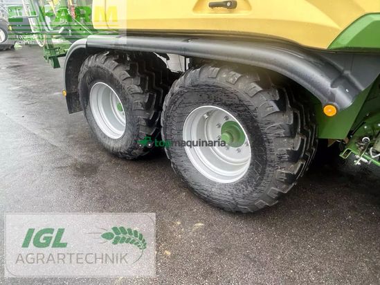 Empacadora gigant - Krone - big pack 1270 vc