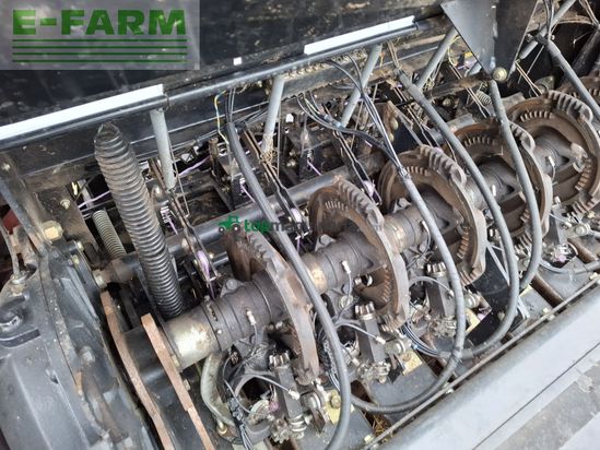 Empacadora gigant - New Holland - bb 9070 / bb9070