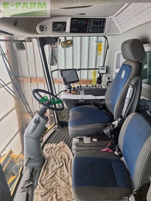 Cosechadora de Cereal - New Holland - cx 8.70