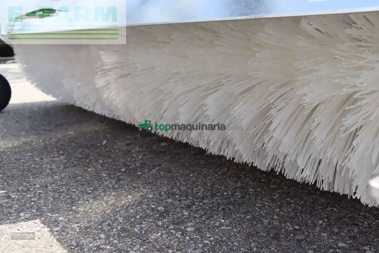 Riego -  - fliegl agrocenter kehrmaschine 2300