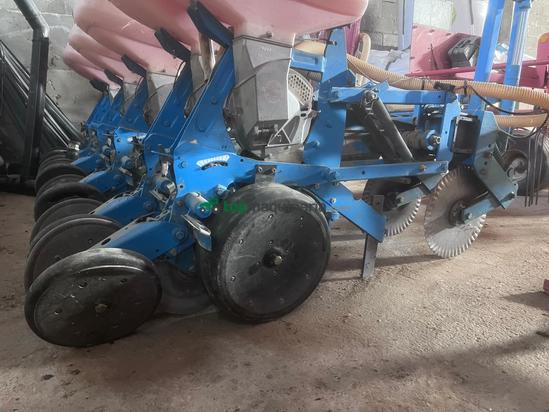 Sembradora monograno de maiz Monosem MG-plus