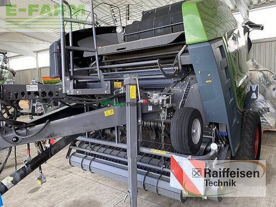 Empacadora gigant - Fendt - rotana 160 v