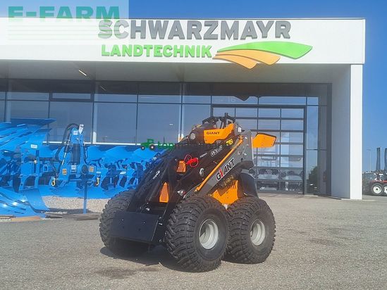 Minicargadora - Giant - gs900 skid