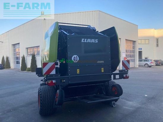 Empacadora gigant - Claas - variant 560 rc trend