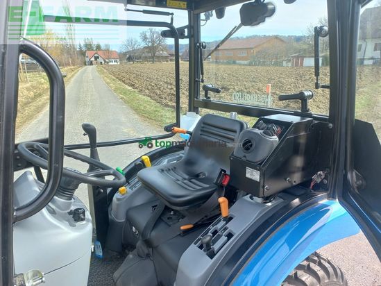 Tractor agrícola - New Holland - boomer 25