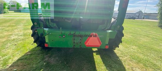 Cosechadora de Cereal - John Deere - 7700