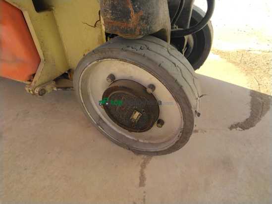JLG 2630ES