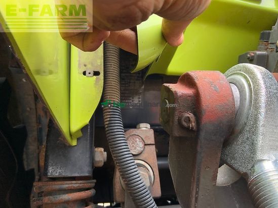 Tractor agrícola - Claas - arion 530 tractor (st24310)