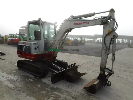 Excavadora - Takeuchi - tb 235 ( 3.530kg ) hydr. sw + 3 löffel