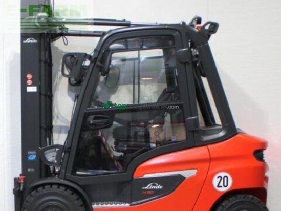 Elevadora - Linde - h 30 d 1202