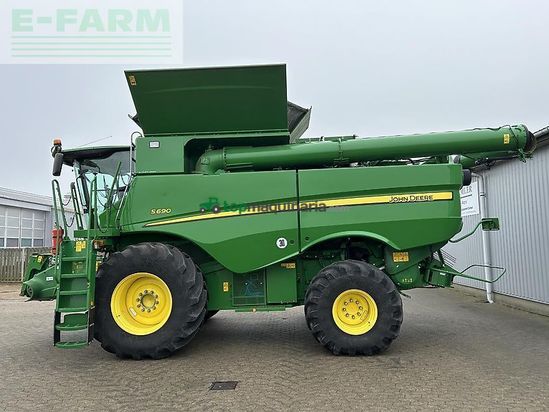 Cosechadora de Cereal - John Deere - s690