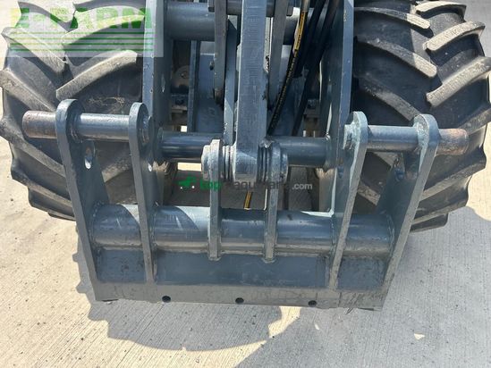 Minicargadora - Giant - d 335t